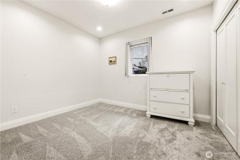 7226 S Ryan Street Seattle WA 98178