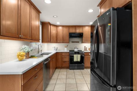 625 SW 127th Street Seattle WA 98146
