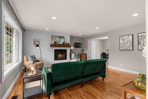 625 SW 127th Street Seattle WA 98146