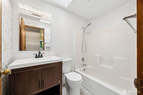 3342 Stanford Court SE Lacey WA 98503
