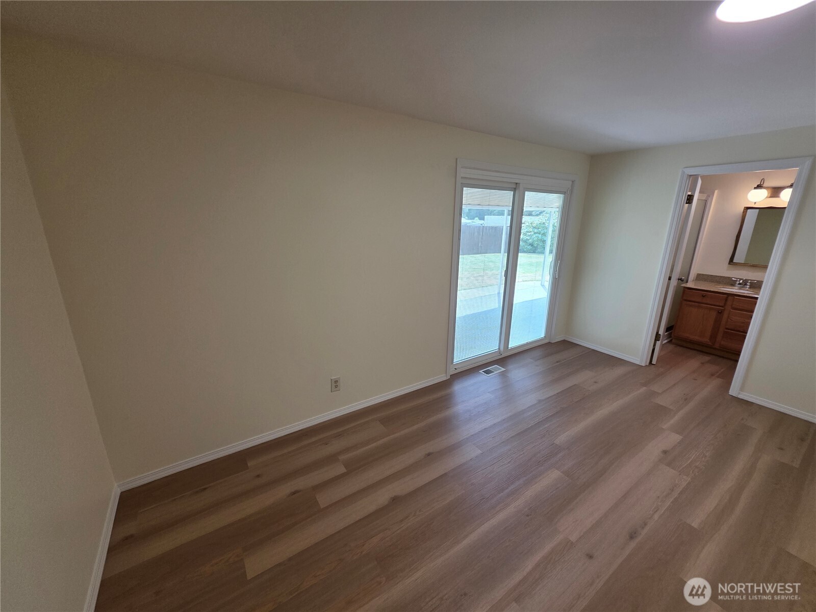 11211 SE 223rd Place Kent WA 98031