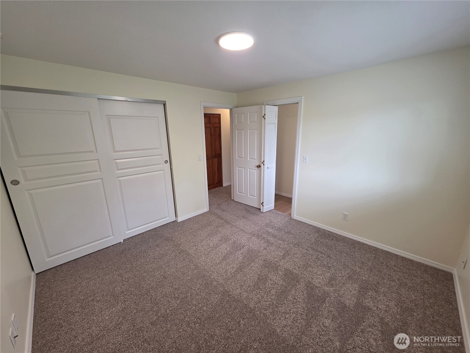 11211 SE 223rd Place Kent WA 98031