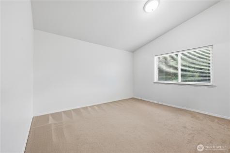 18819 89th Avenue E Puyallup WA 98375