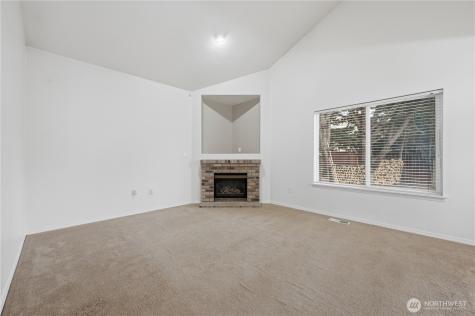 18819 89th Avenue E Puyallup WA 98375