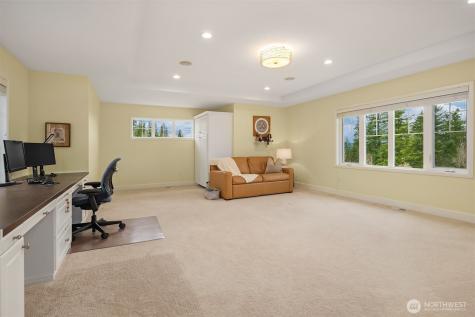 2146 277th Avenue SE Sammamish WA 98075