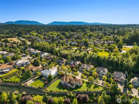 2146 277th Avenue SE Sammamish WA 98075
