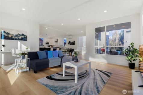 10618 E Riverside Drive Bothell WA 98011