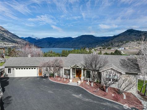 720 Loop Avenue Manson WA 98831