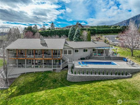 720 Loop Avenue Manson WA 98831