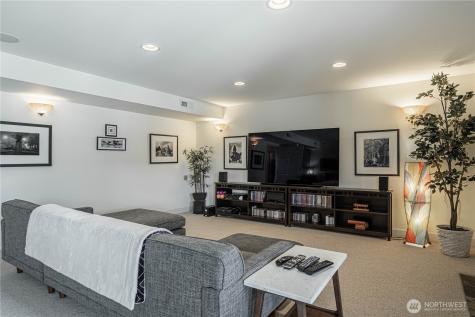 720 Loop Avenue Manson WA 98831