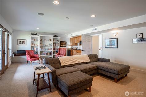 720 Loop Avenue Manson WA 98831