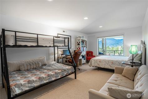 720 Loop Avenue Manson WA 98831