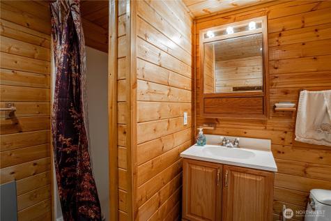 720 Loop Avenue Manson WA 98831