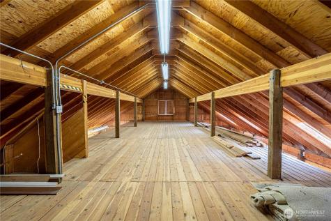 720 Loop Avenue Manson WA 98831