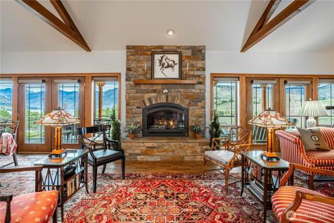 720 Loop Avenue Manson WA 98831