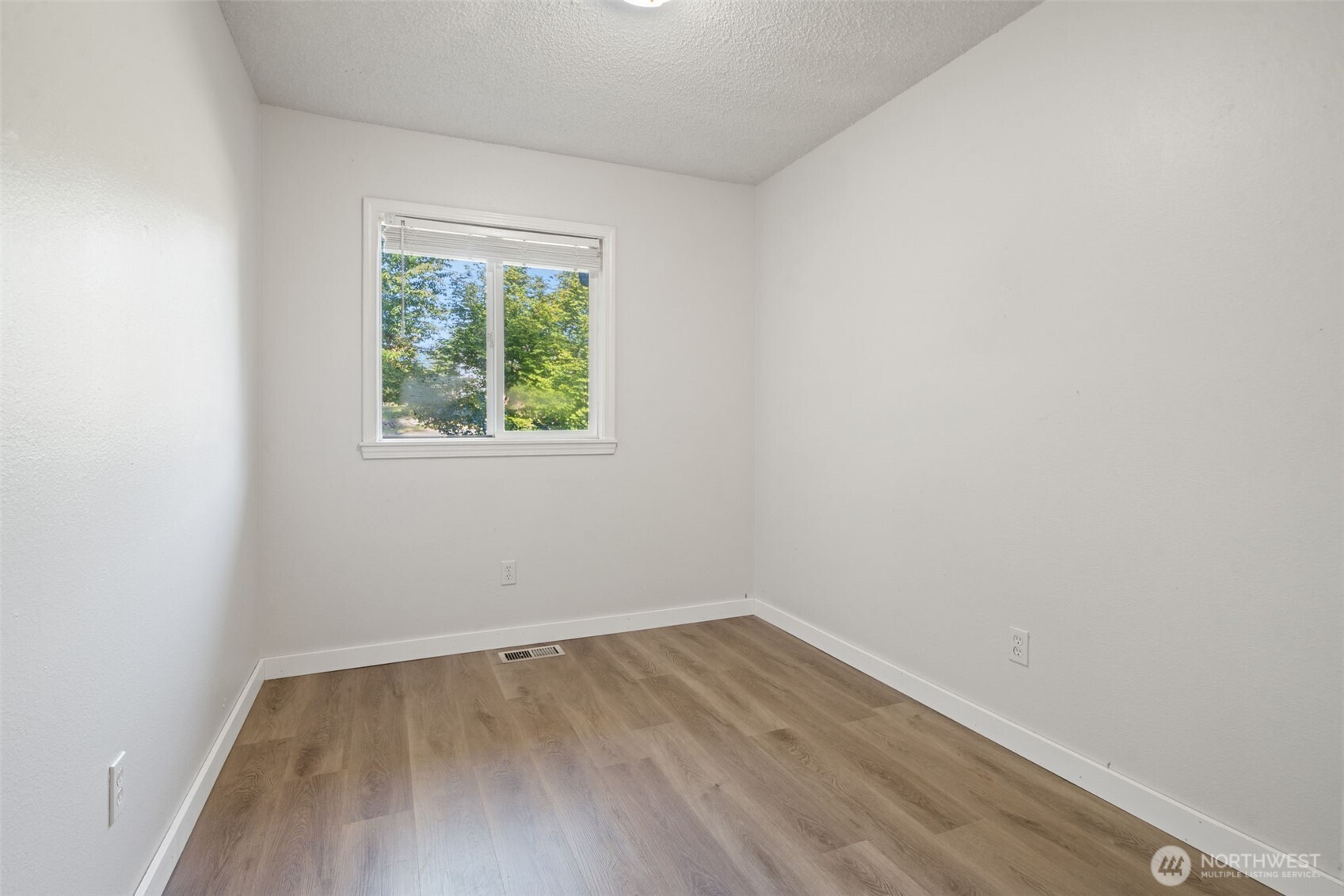 4202 79th Avenue W Tacoma WA 98466