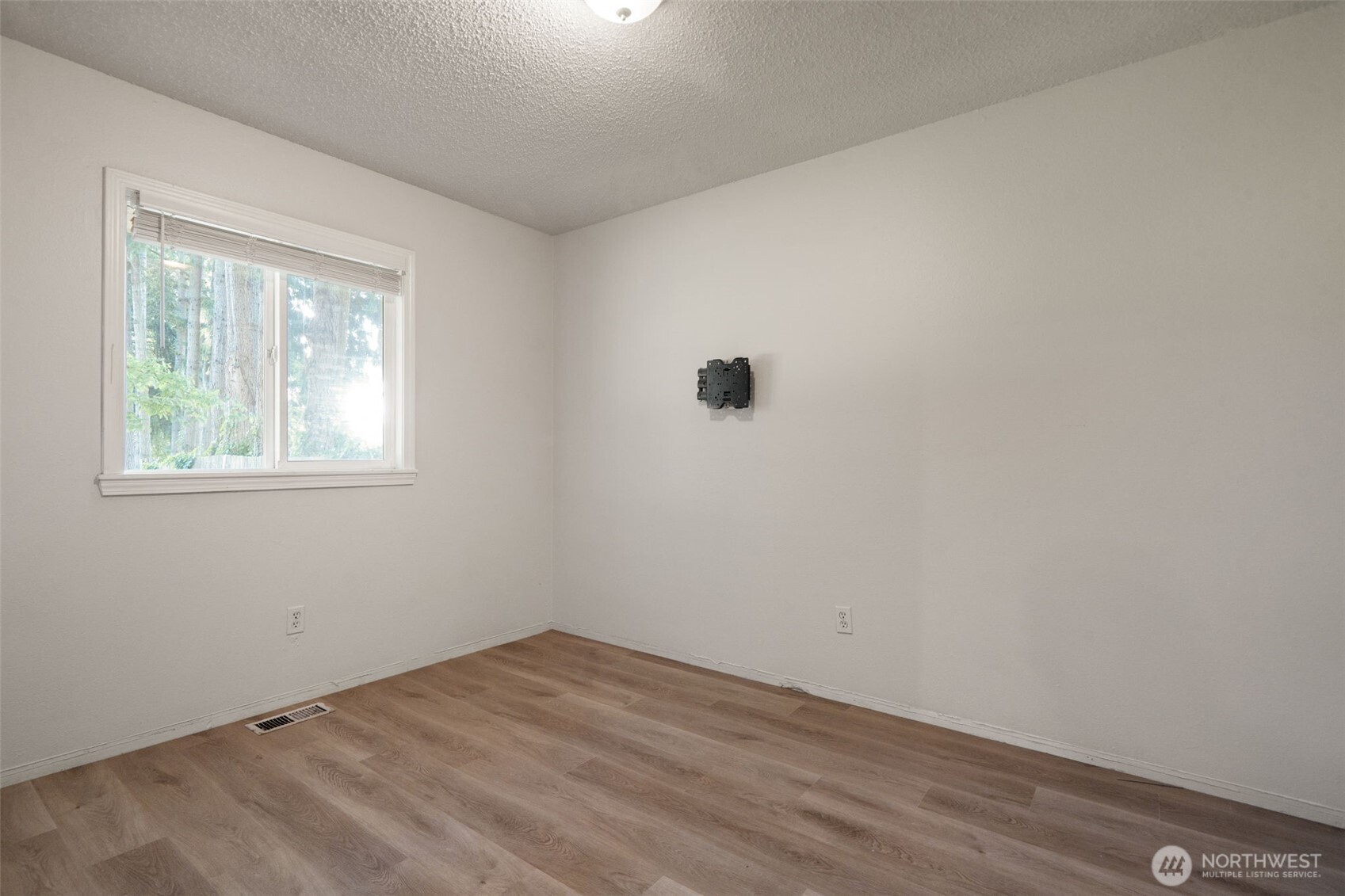 4202 79th Avenue W Tacoma WA 98466