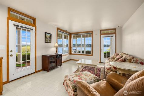 7817 110th Street NW Gig Harbor WA 98332