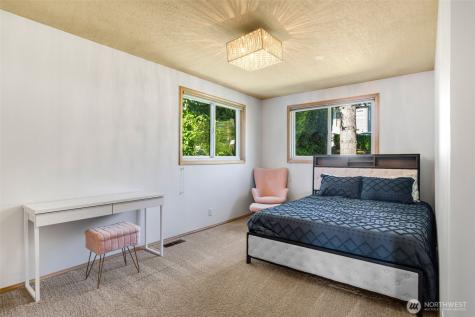 4014 32nd Avenue SW Seattle WA 98126