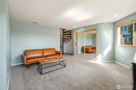 4014 32nd Avenue SW Seattle WA 98126
