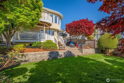 4014 32nd Avenue SW Seattle WA 98126