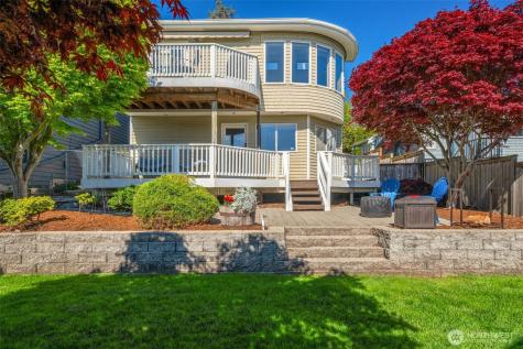 4014 32nd Avenue SW Seattle WA 98126