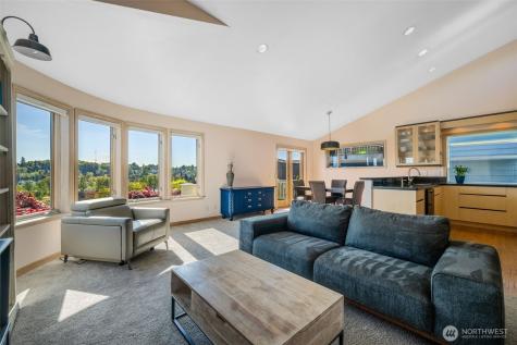 4014 32nd Avenue SW Seattle WA 98126