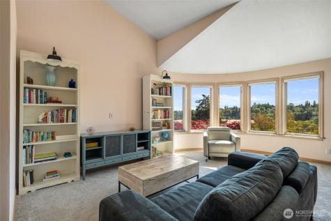 4014 32nd Avenue SW Seattle WA 98126