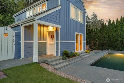 11211 194th Avenue NW Gig Harbor WA 98329