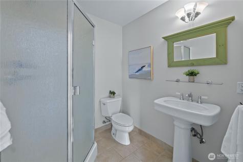 11211 194th Avenue NW Gig Harbor WA 98329