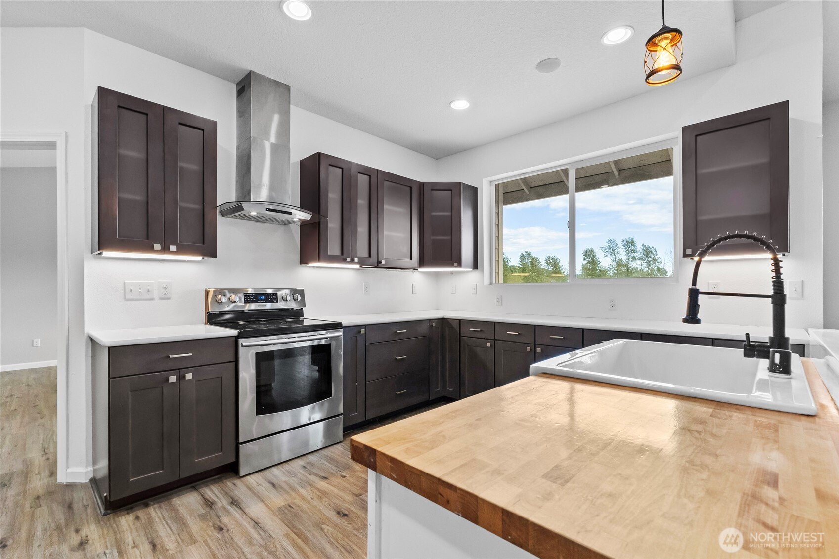 249 Flatt Road Kelso WA 98626