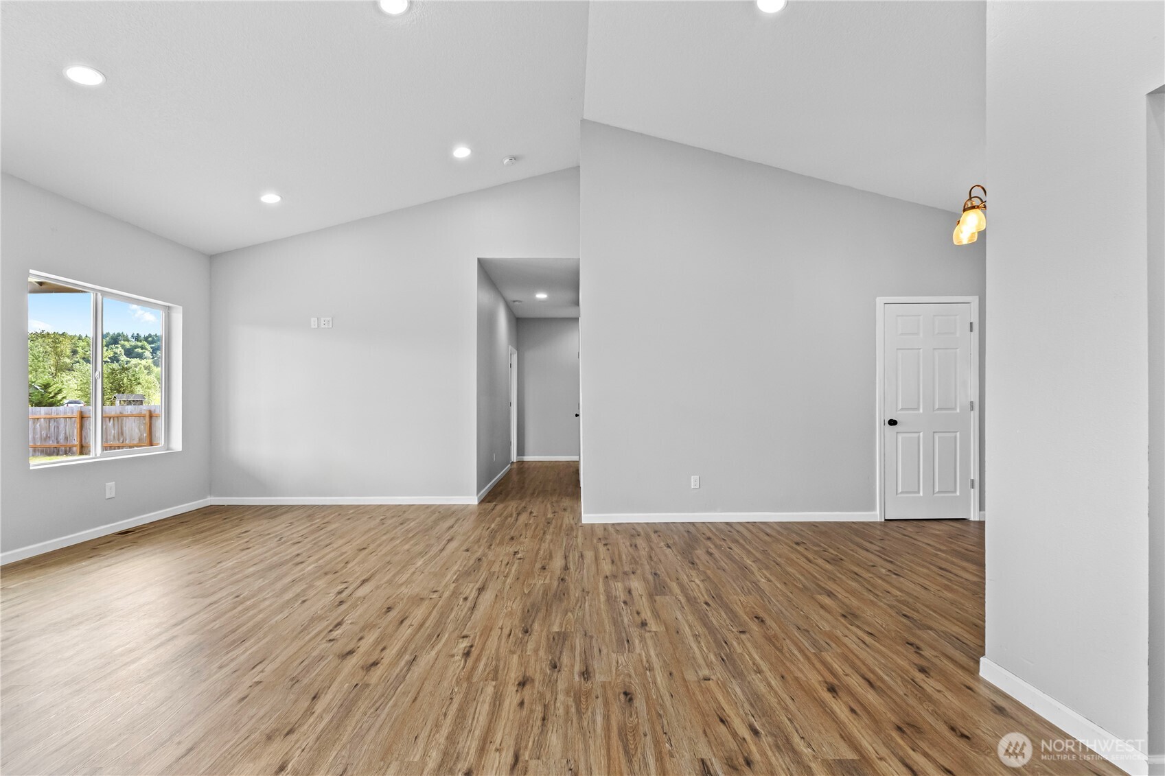 249 Flatt Road Kelso WA 98626
