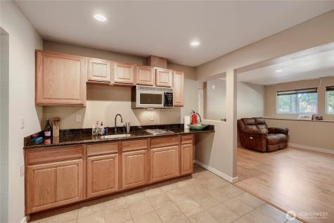 11821 SE 67th Place Bellevue WA 98006