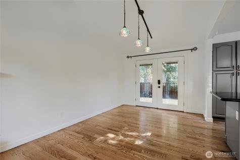 11821 SE 67th Place Bellevue WA 98006