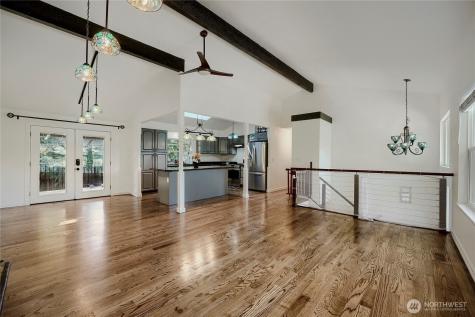 11821 SE 67th Place Bellevue WA 98006
