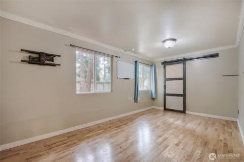 11821 SE 67th Place Bellevue WA 98006