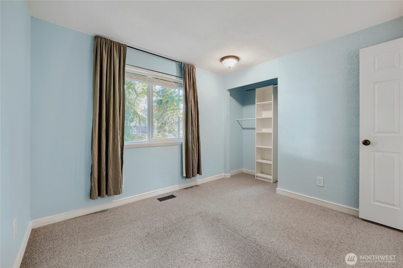 11821 SE 67th Place Bellevue WA 98006