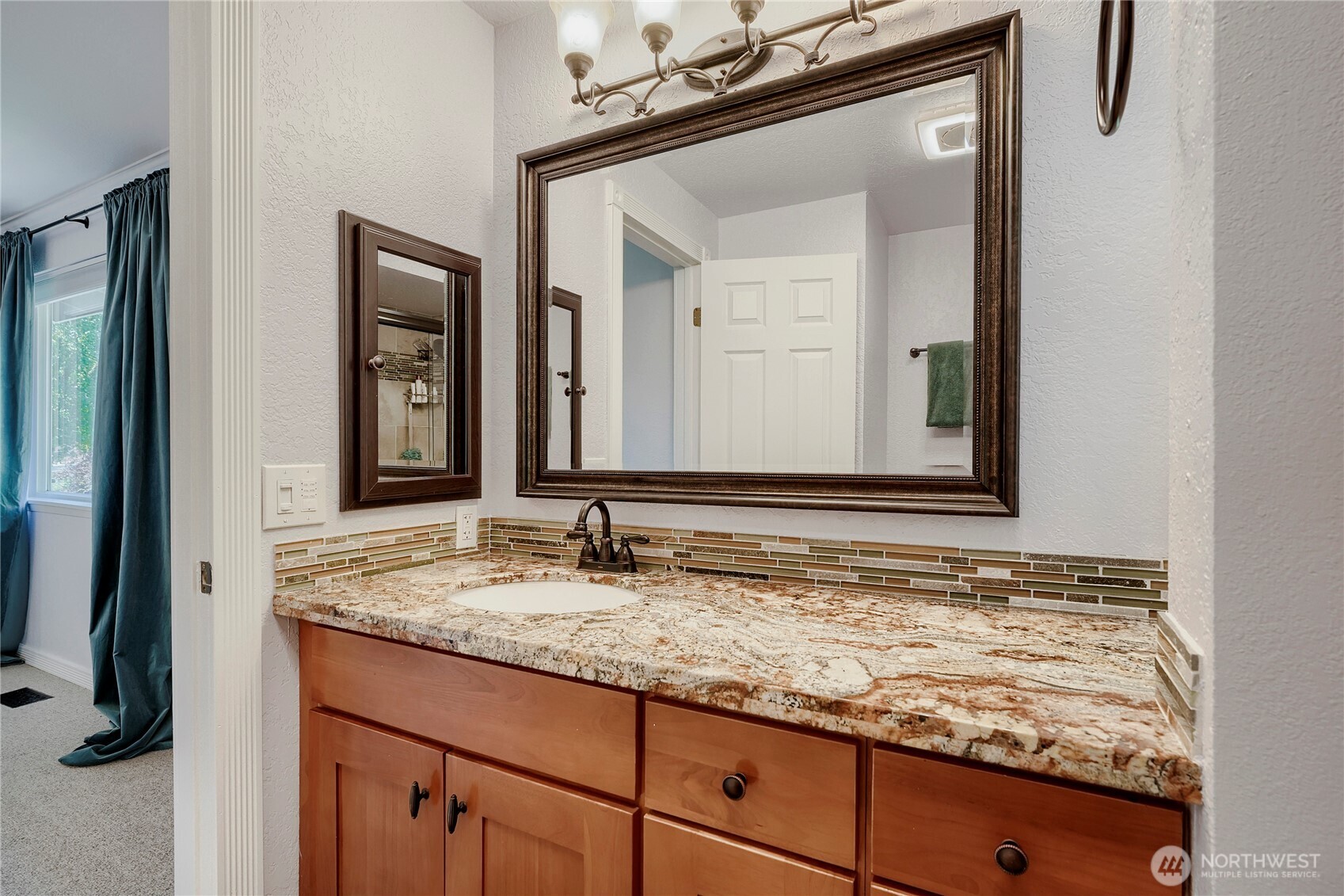 11821 SE 67th Place Bellevue WA 98006