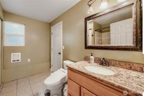 11821 SE 67th Place Bellevue WA 98006