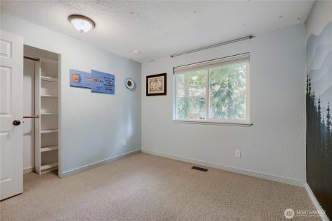 11821 SE 67th Place Bellevue WA 98006