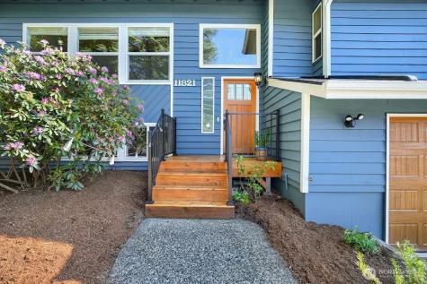 11821 SE 67th Place Bellevue WA 98006