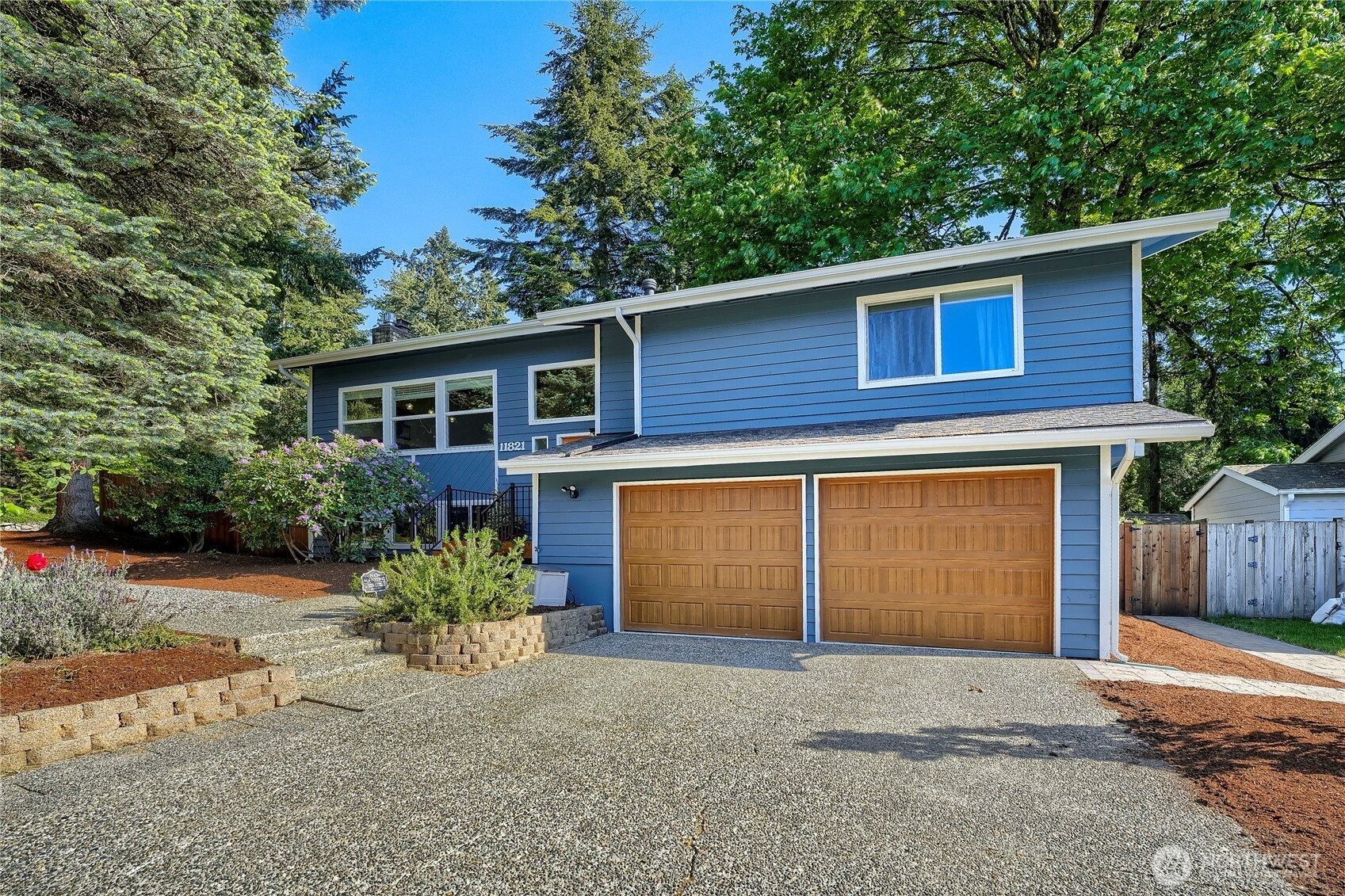 11821 SE 67th Place Bellevue WA 98006
