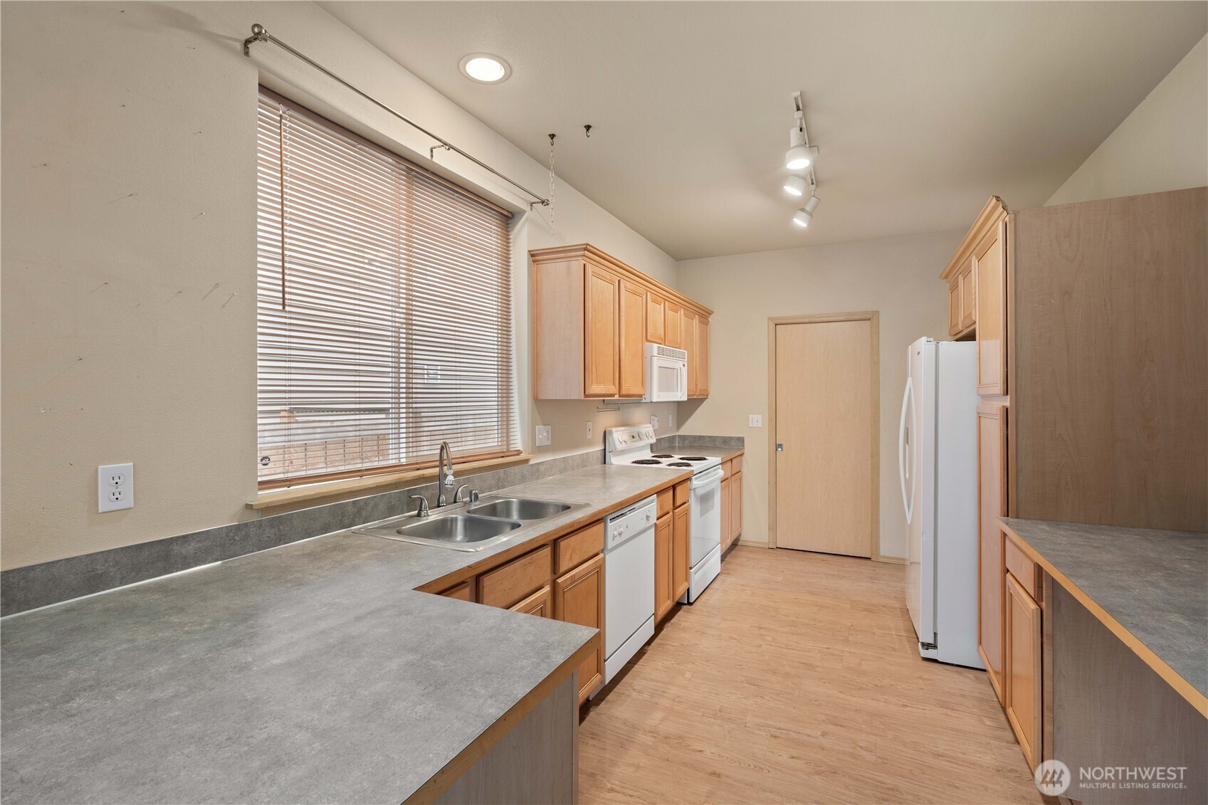2815 58th Avenue E Fife WA 98424