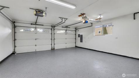 2200 NE 12th Renton WA 98056