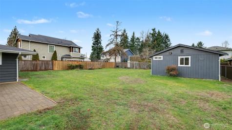 2200 NE 12th Renton WA 98056