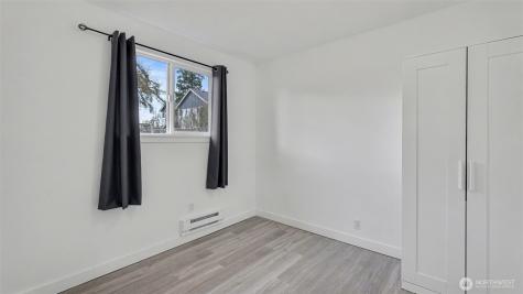 2200 NE 12th Renton WA 98056
