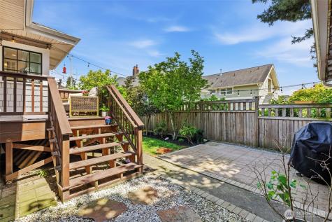 5910 Dayton Avenue N Seattle WA 98103