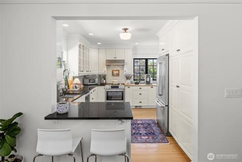 5910 Dayton Avenue N Seattle WA 98103
