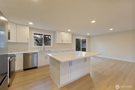 14522 NE 5th Street Bellevue WA 98007