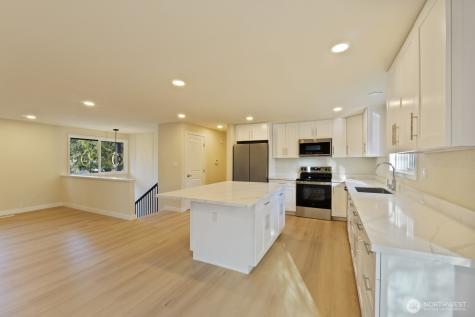 14522 NE 5th Street Bellevue WA 98007